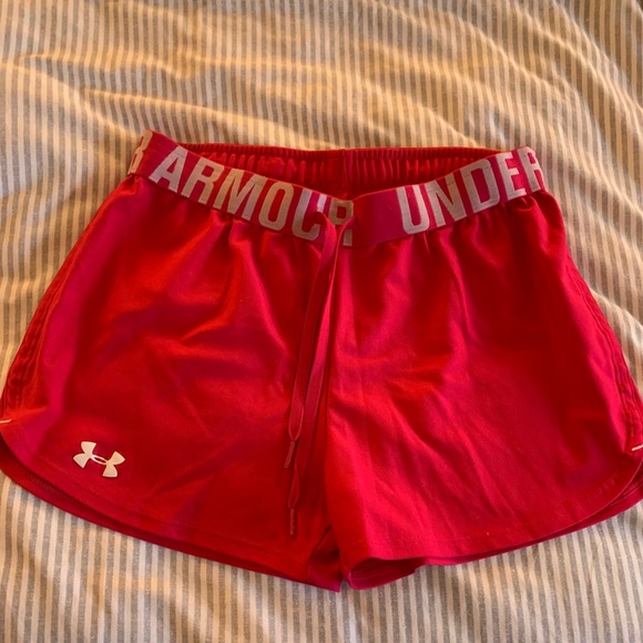 Under Armour pink women’s shorts - Picture 1 of 3